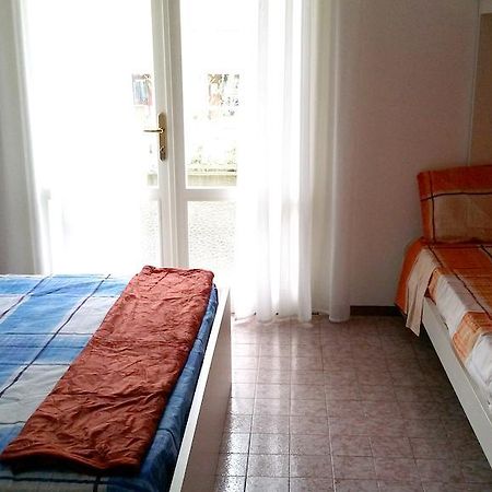 Villa Malaga Каорле Экстерьер фото